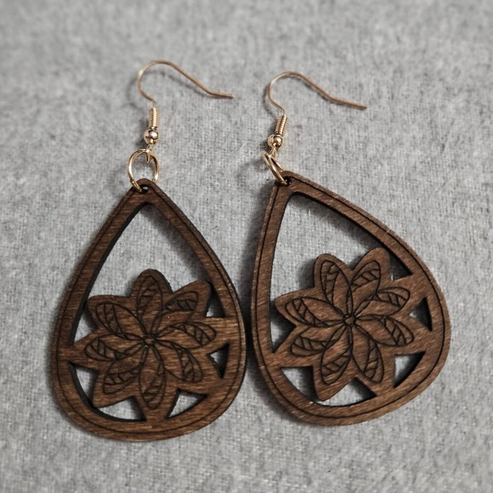 Boutique Dark Brown Wood Teardrop Dangle Earrings w/ Laser-Cut Floral Design